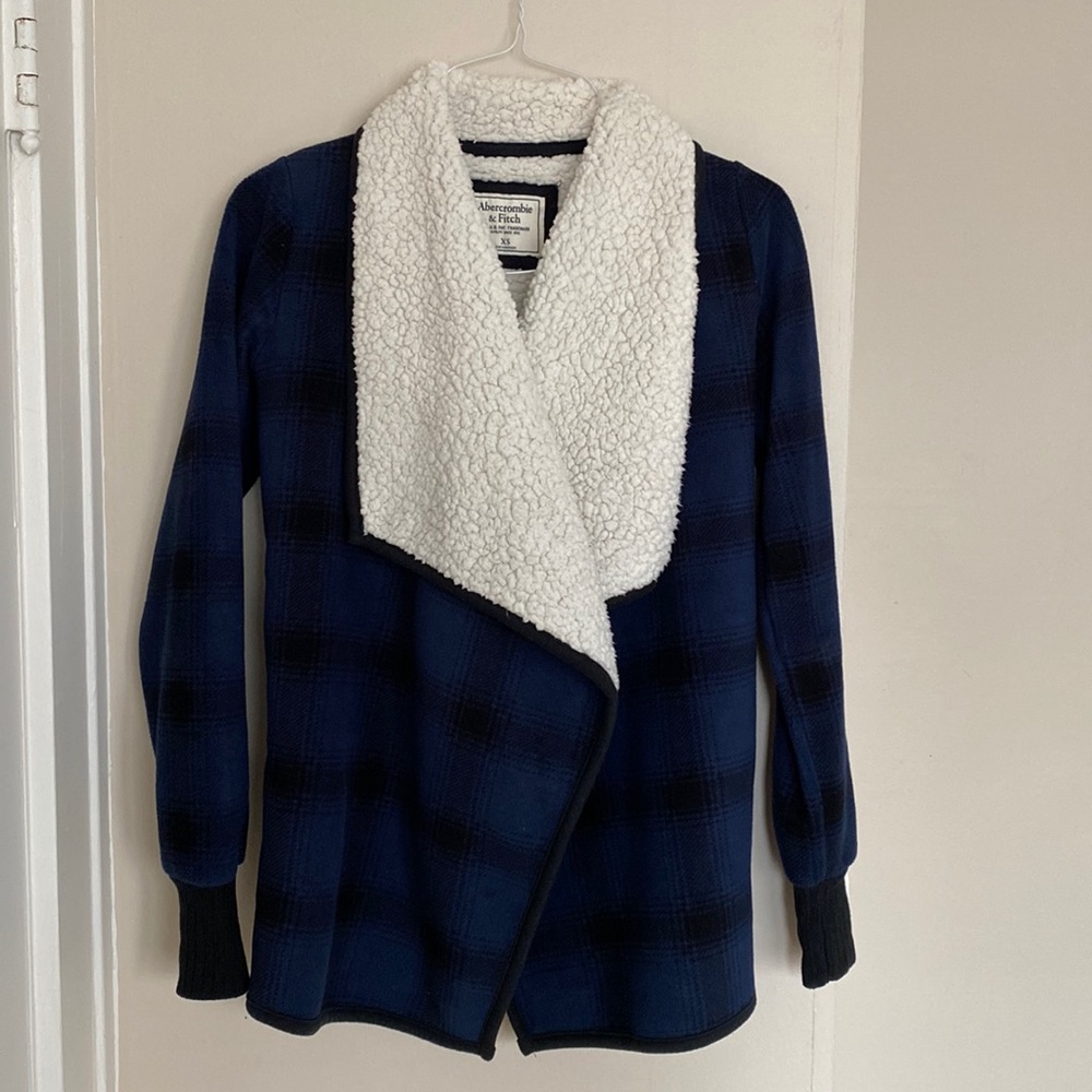 A&F Cozy Sherpa lined Fleece